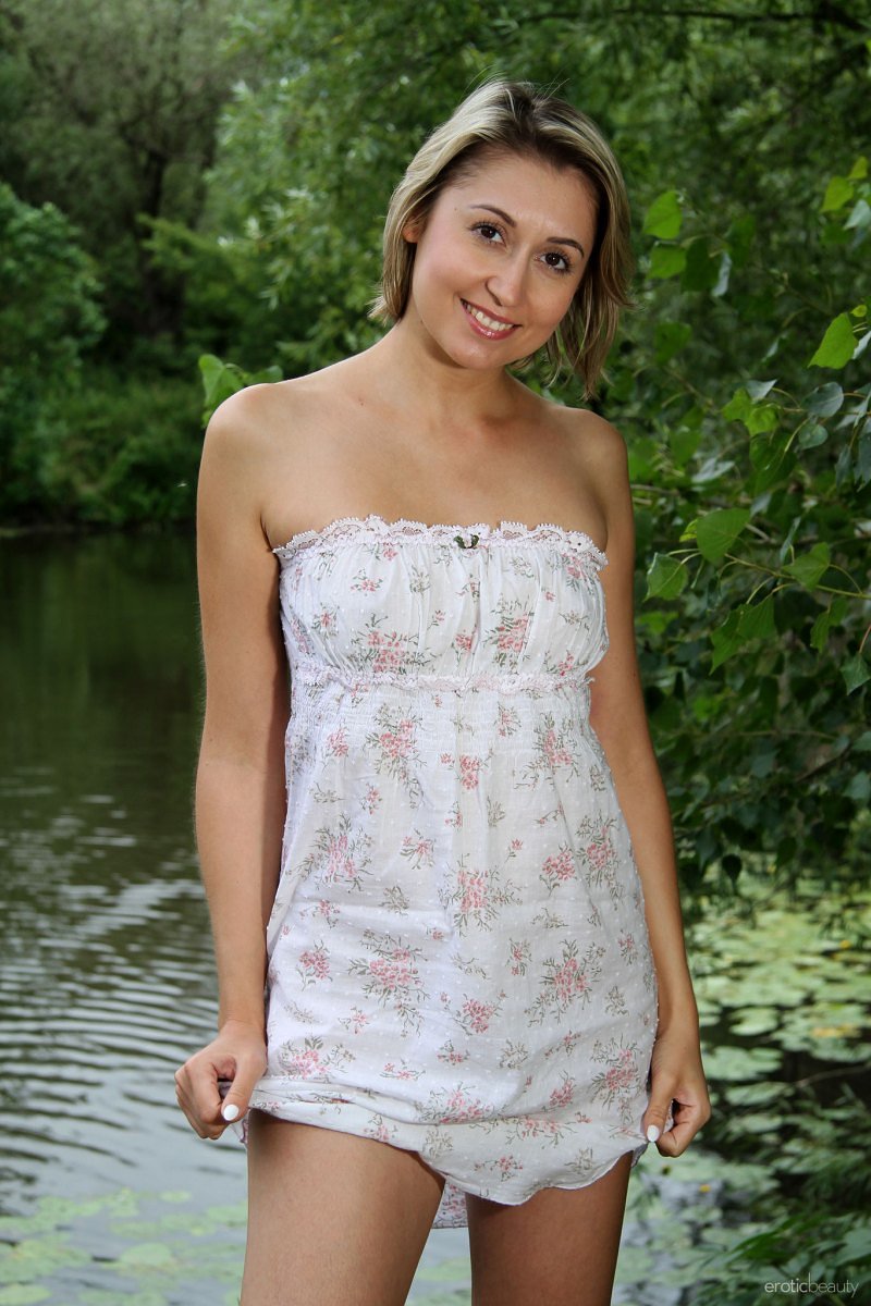 Анна, 22